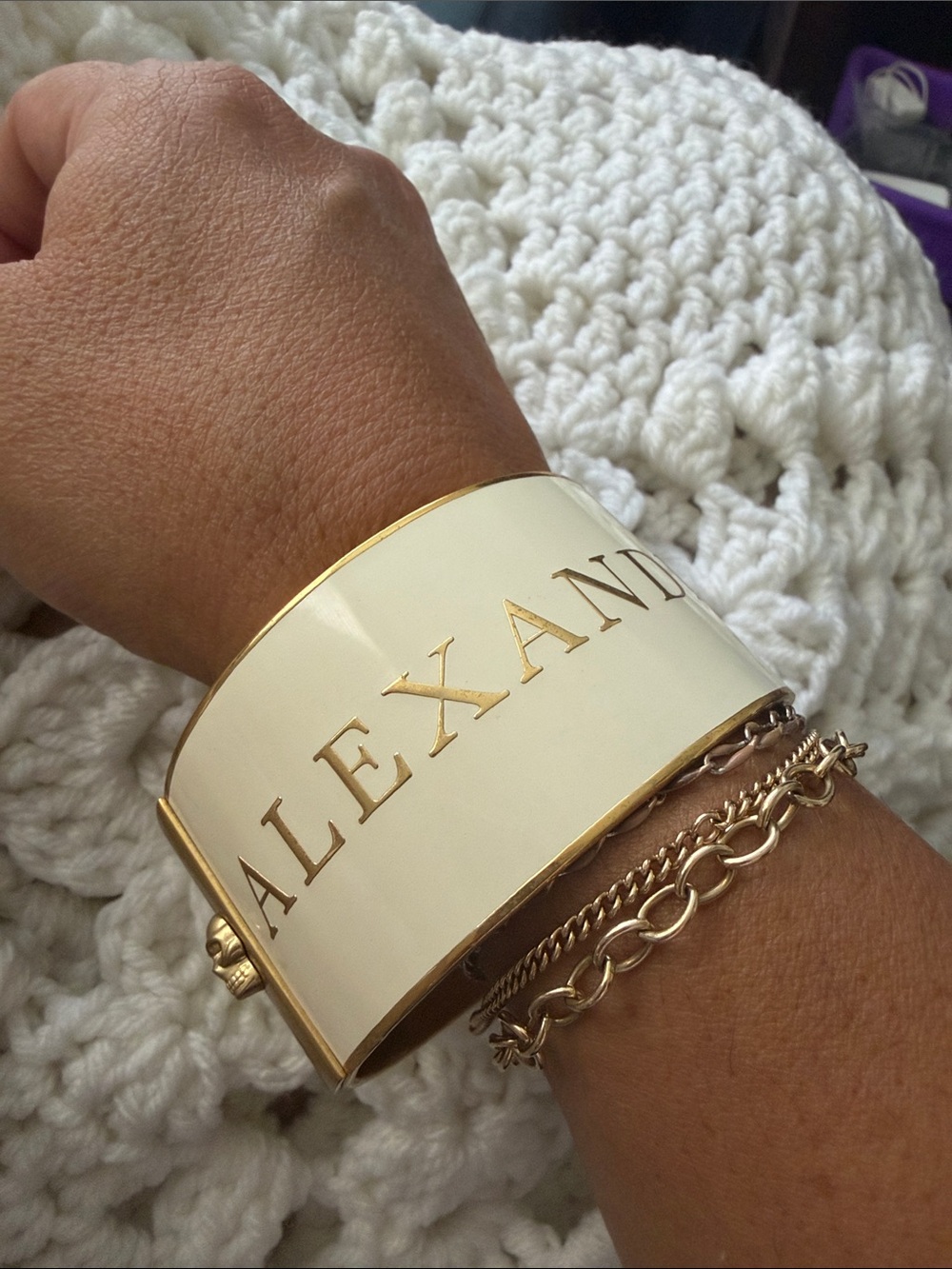 Alexander McQueen White Enamel and Gold-Tone Logo Cuff Bracelet - Picture 6 of 6